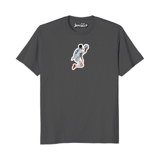 Holdıng The Ball - Regular T-shirt